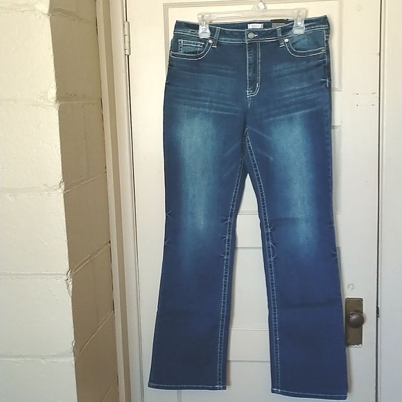 BNWT Size 14 Long Revolution Mid Rise Bootcut Jeans By Ricki's - Picture 2 of 8
